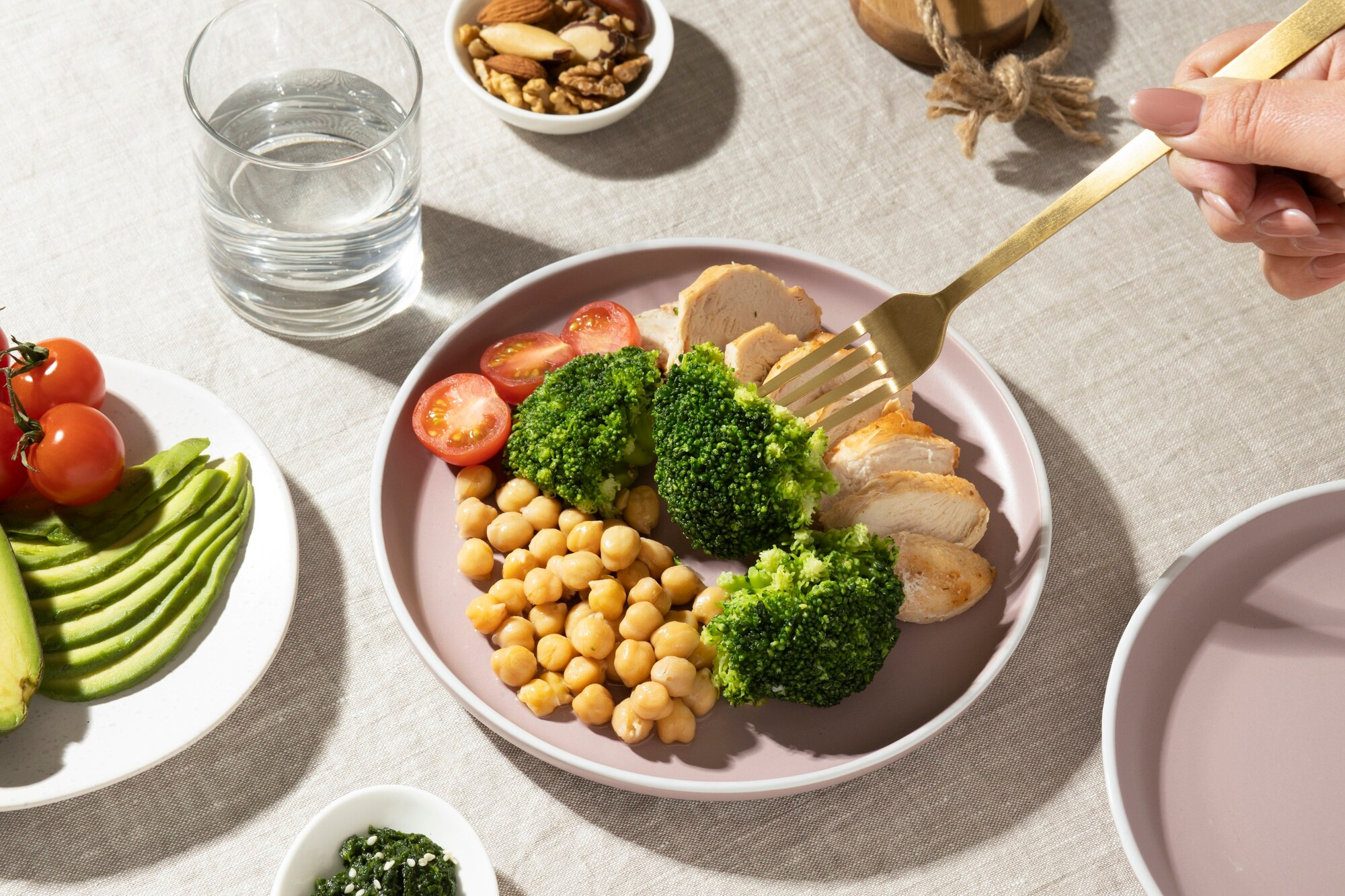 The “Golden Plate” Formula: How a Balanced Meal Boosts Your Energy and Immunity